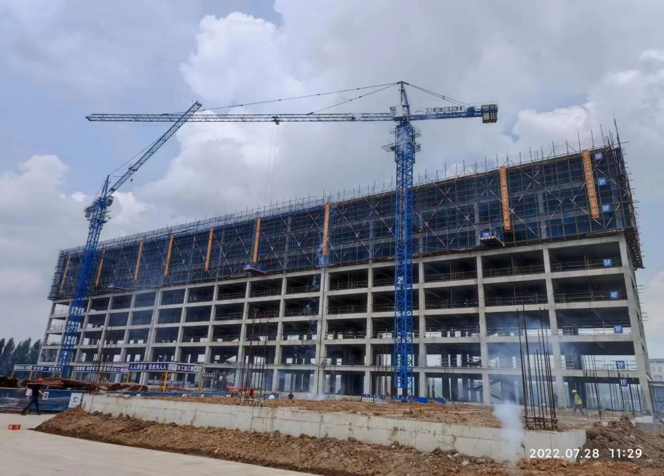 科学化管理 标准化施工 ——鼎新公司养老示范中心建设项目主体封闭