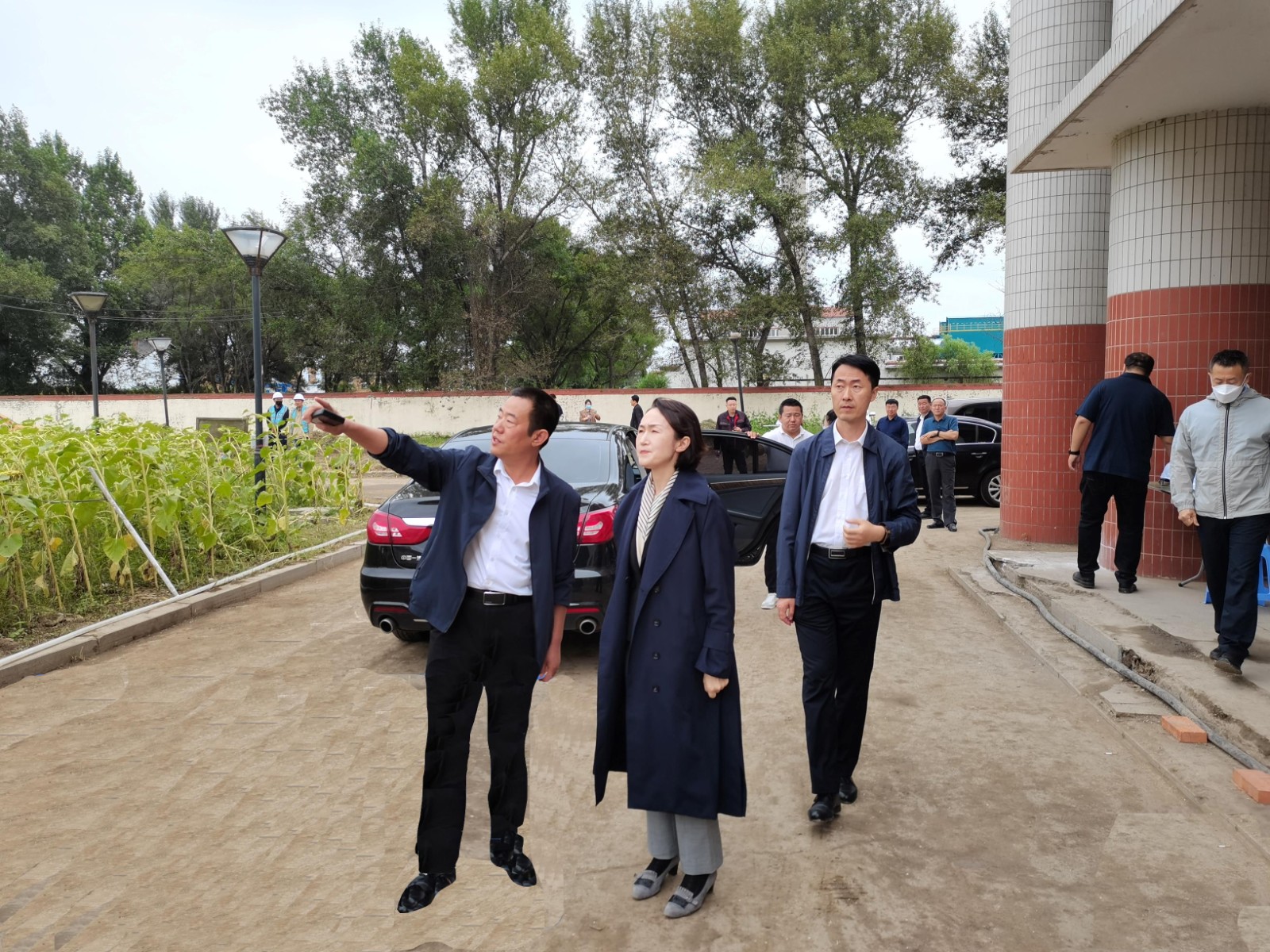 市政府副市长王昊昱深入方舱医院建设现场督导工作