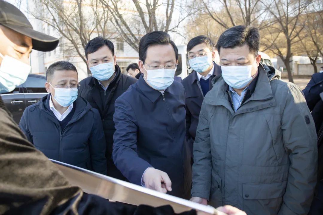 胡斌：全力推动项目加快建设提质增效 切实满足中等职业教育和社会养老服务需要（转）