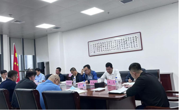 集团党委理论学习中心组学习习近平总书记关于加强干部队伍建设的重要论述